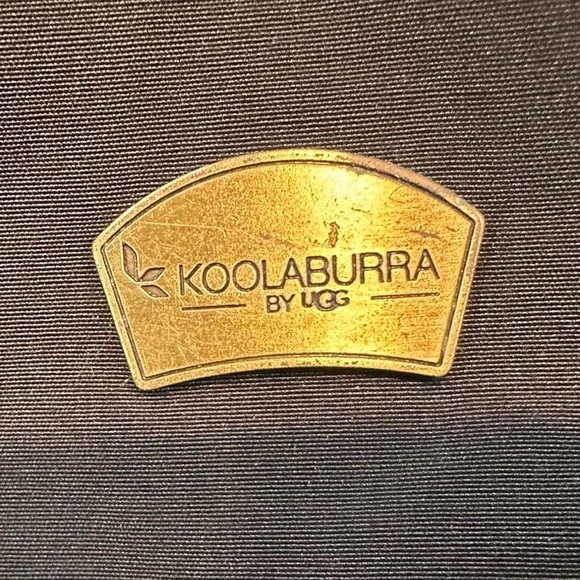 Koolaburra by UGG Black Hooded Sherpa Parka Jacket size small - Picture 6 of 8